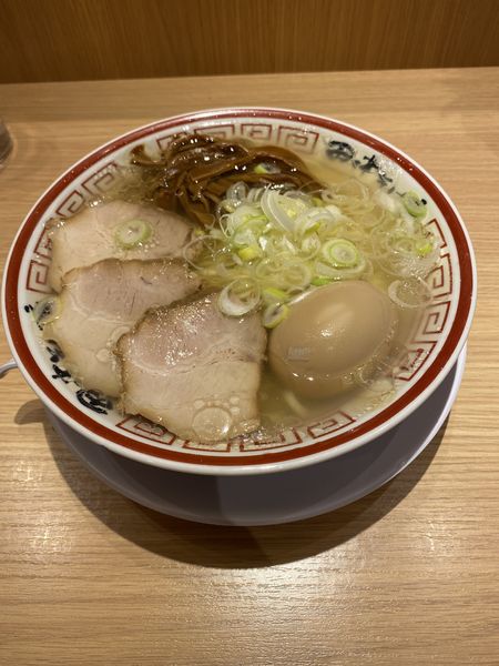 「中華そば(玉子入り)」@田中そば店 九段下店の写真
