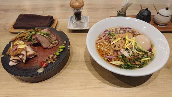 「松茸と水 特製」@論露に不二の写真