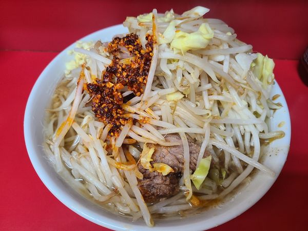 「小豚」@ラーメン二郎 千住大橋駅前店の写真