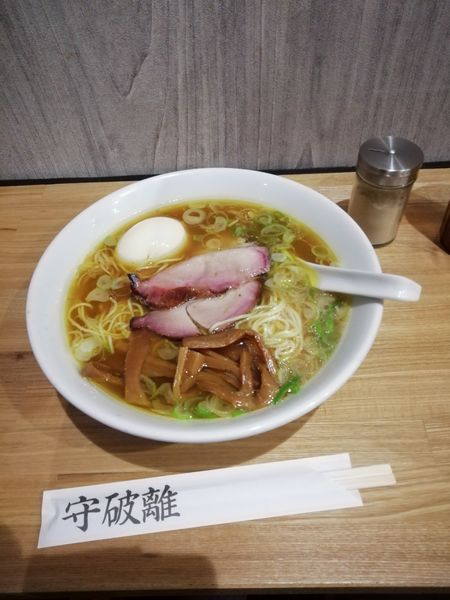 「守　醤油＋半チャーハン」@麺屋のスたの写真