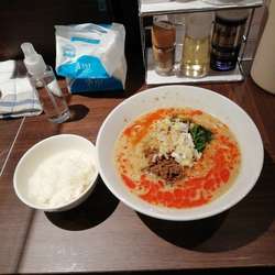 担々麺＋サービスミニライス８５０円