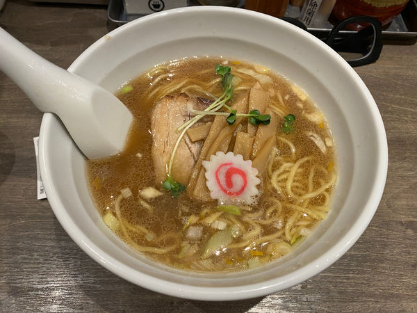 「中華そば🍜🥢」@つけめんTETSU 京王モール新宿店の写真