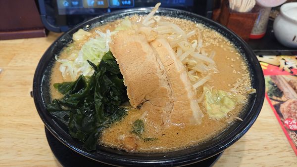 「濃厚味噌らーめん+ラーパスで大盛」@なかむら商店の写真