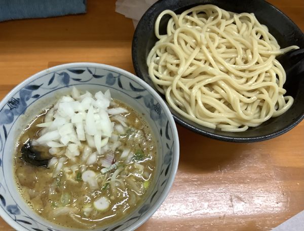 「カレーつけ麺＋タマネギ」@自家製麺 福は内の写真