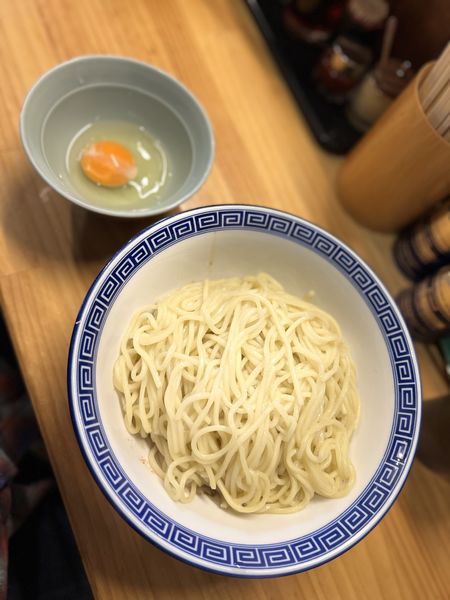 「油そば920円+生玉子(全卵)」@魂の中華そばの写真