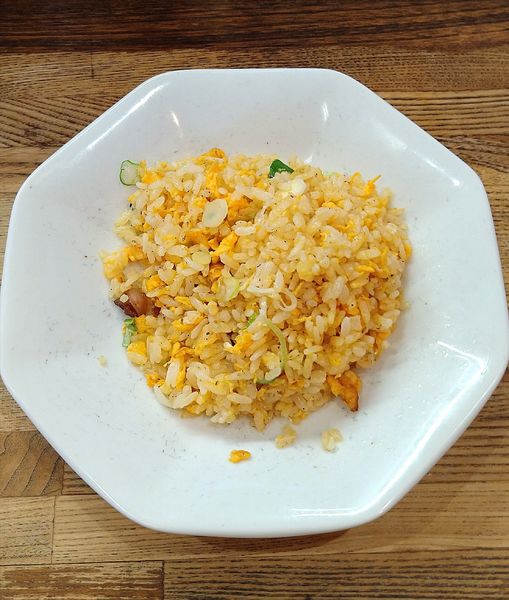 「半チャーハン 390円」@麺屋 一八の写真