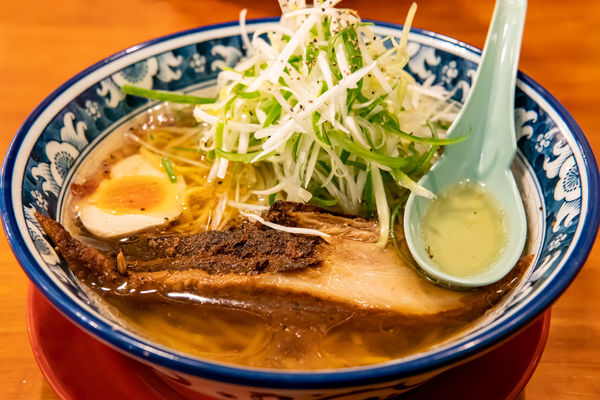 「塩らーめん」@ラーメン美華房の写真