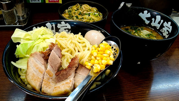 「限定/味噌つけ麺2022+大盛り+味玉+ネギめし」@ラーメン 大山家 昭島店の写真