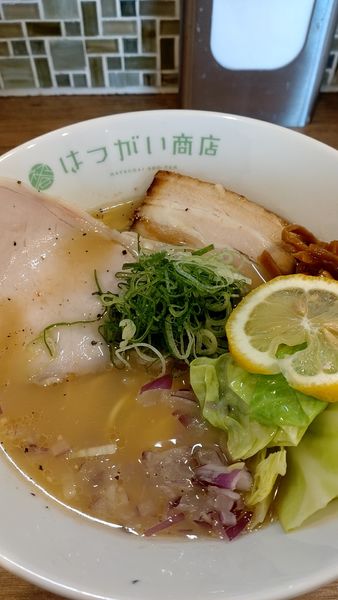 「【限定】牛骨ラーメン850円税込」@はつがい商店の写真