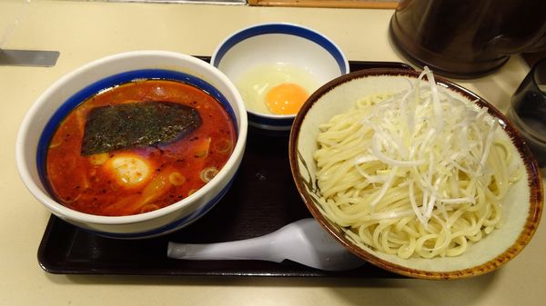 「辛味特製もりそば（1,040円）＋生玉子（60円）」@立川大勝軒の写真