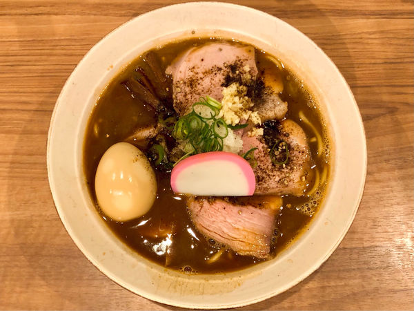 「★＜水曜日特別営業＞豚そばBLACK🍜¥1,200」@麺処 ほん田 秋葉原本店の写真