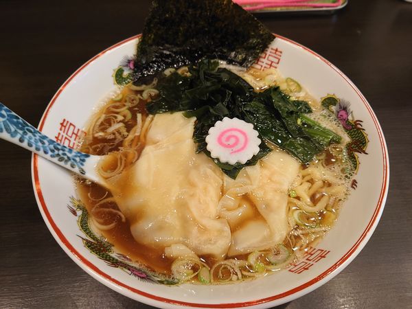 「【🉐セット】ワンタン麺＋半チャーハン980円」@メンショップ アキラの写真