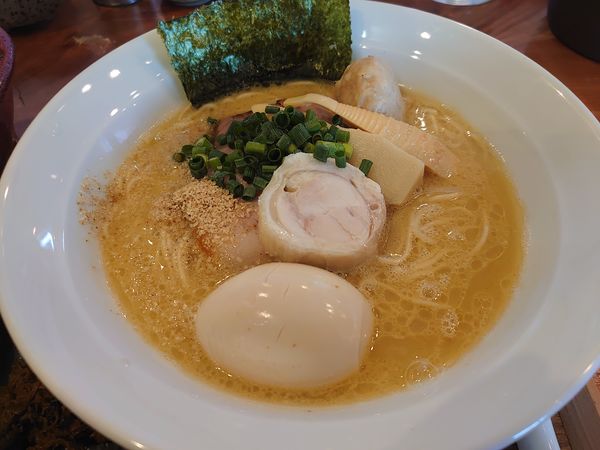 「特選鶏濃厚そば」@麺匠 清兵衛 下赤坂店の写真
