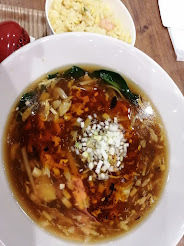 「酸辣湯麺とミニ炒飯のセット(800)」@中華彩園 横浜天理ビル店の写真