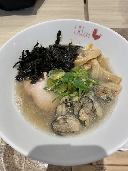 「究極の牡蠣そば」@麺や 厨 ららぽーと沼津店の写真