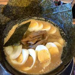 嵐げんこつらーめん