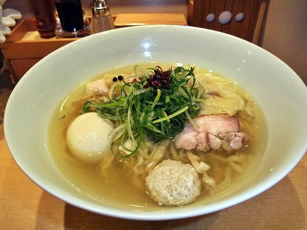 「特製塩そば」@饗 くろ㐂の写真