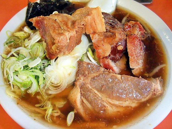 「チャーシューワンタンメン」@味の大西 本店の写真