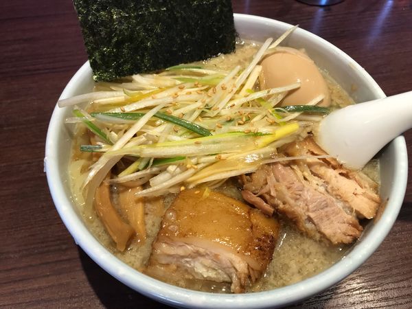 「二九八家ラーメン醤油」@二九八家 いわせの写真