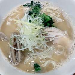 最強のアラ白湯らぁめん　980円