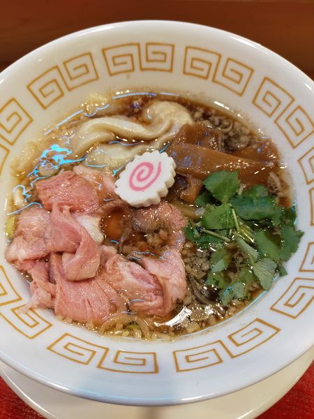 「醤油背脂中華そば」@鴨だしらーめん 鴨福の写真