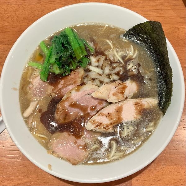 「煮干しラーメン(トリュフ風味)」@魚貝中華そば 西尾久さんごの写真