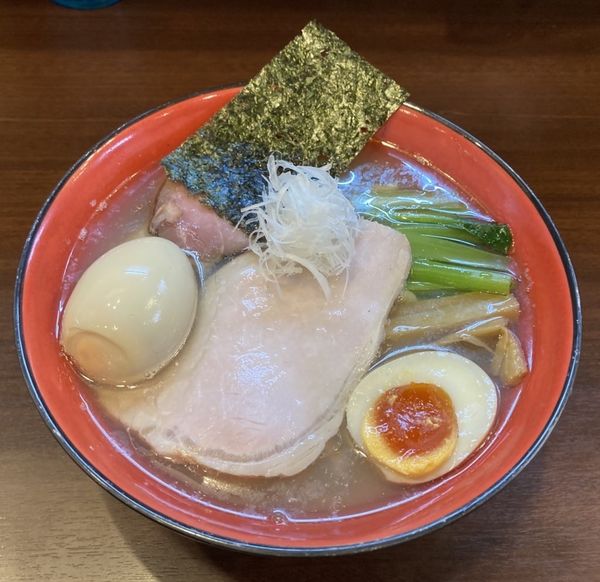 「塩らーめん＋ワンタン」@とものもとの写真