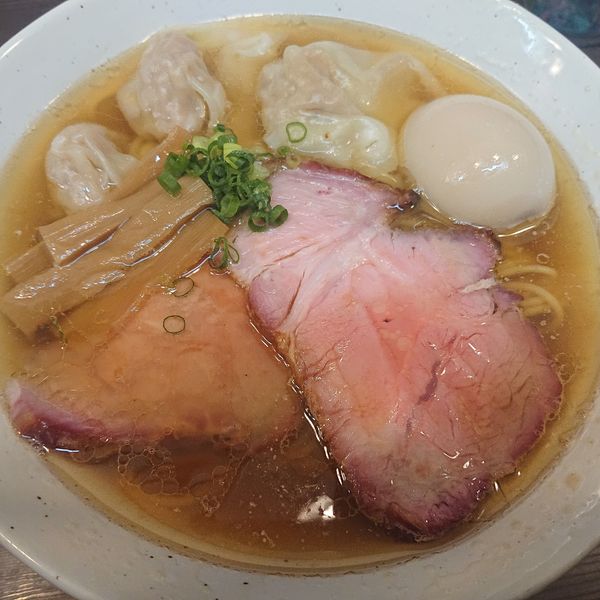 「特製塩中華そば900円」@中華そば さわの写真