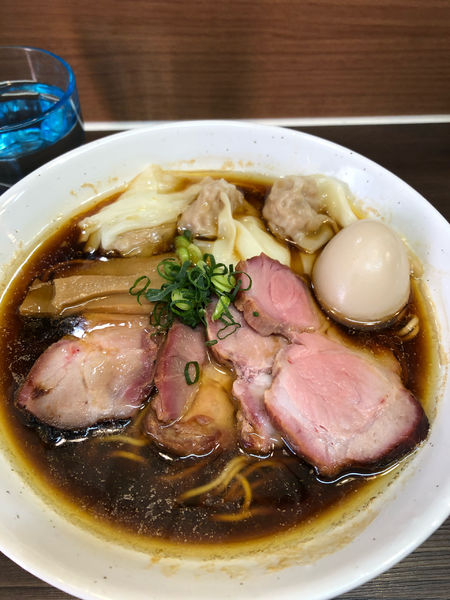 「特製」@中華そば さわの写真