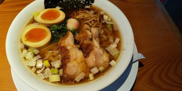 「らぁめん(醤油)+味玉」@らぁめん 生姜は文化。の写真