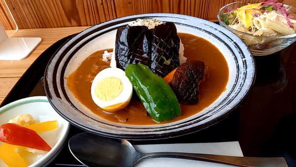 「さんべ埋没林カレー」@SOBA DINING&ちりそば処 平和亭の写真