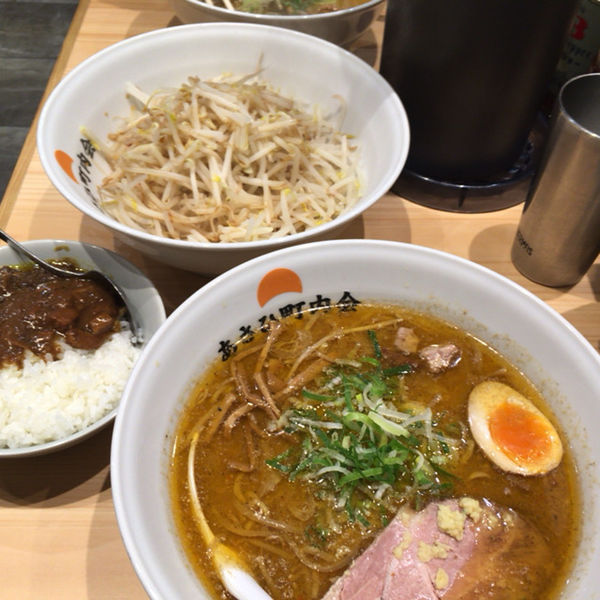 「20年前に恋した味噌ラーメン　900円　もやし100円　ミニカレ」@あさひ町内会の写真