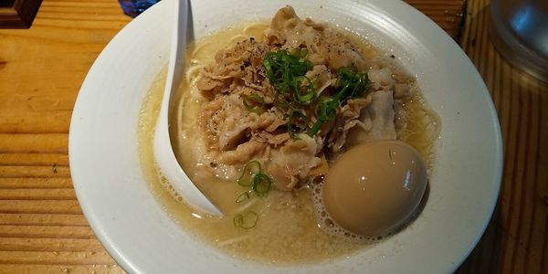 「塩そば+味玉トッピング」@麺処 篠はらの写真