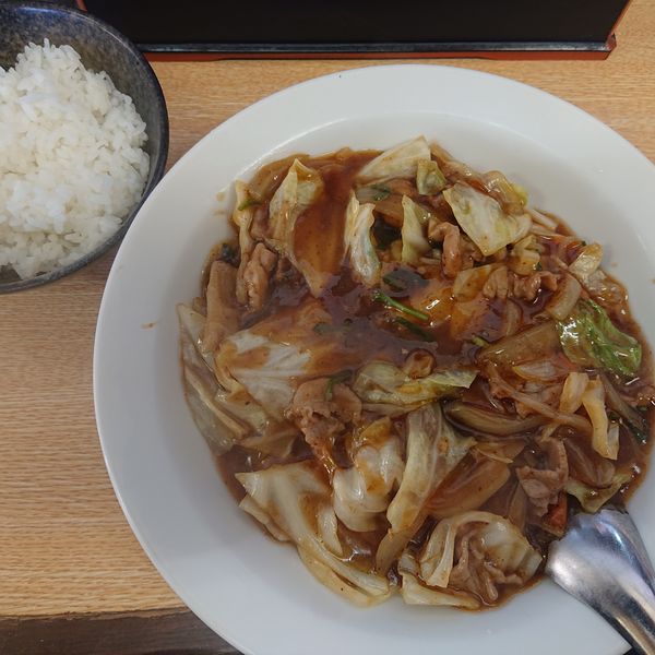 「スタミナ冷やしラーメン750円、半ライス100円」@寅さんラーメンの写真