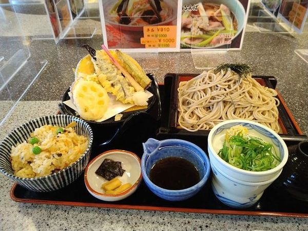 「野菜天ざる」@鶴喜そば 山科店の写真