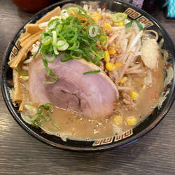 ガチブタみそラーメン