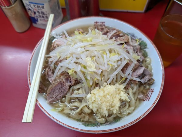 「大ラーメンW豚入　野菜普通ニンニク」@ラーメン二郎 目黒店の写真