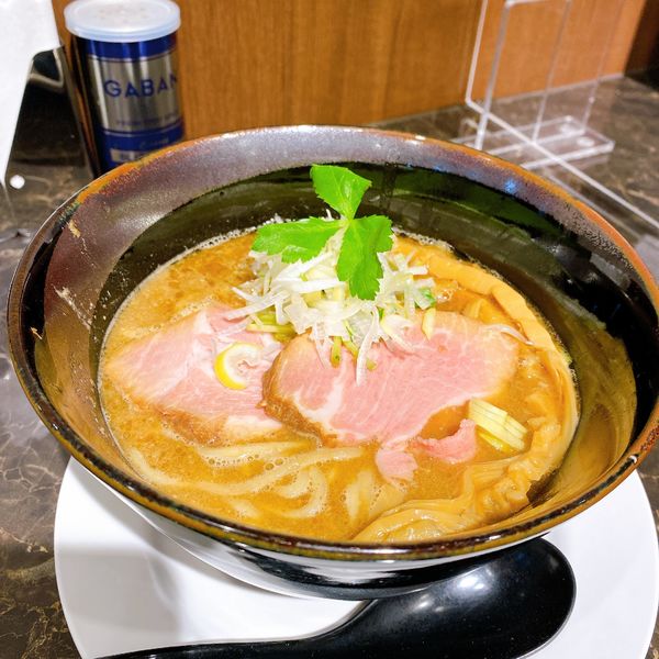 「魚介鶏そば」@ラーメン 奏の写真