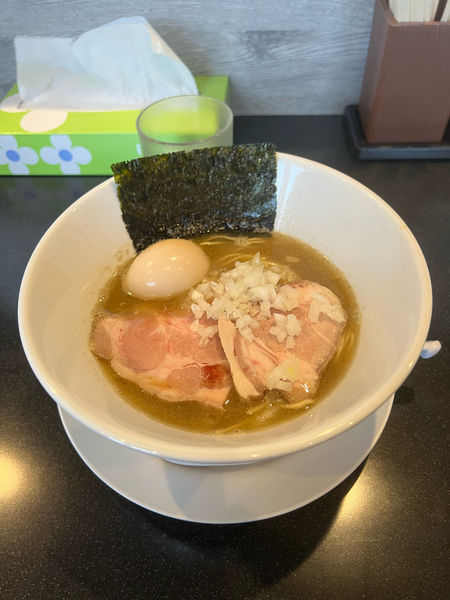 「味玉煮干中華そば　950円」@煮干中華蕎麦 舞〜Mau〜の写真