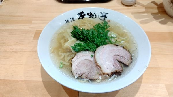「本丸塩ら～麺」@横濱塩ら〜麺 本丸亭 川越店の写真