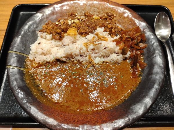 「あい盛りカレー（雑穀米を選択）　７５０円」@SPICE FACTORY TFB秋葉原店の写真