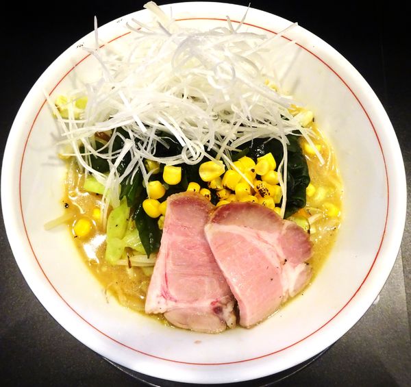 「焦がし味噌（限定）＋ネギ（1,050円）」@味噌麺処 でこぼこの写真