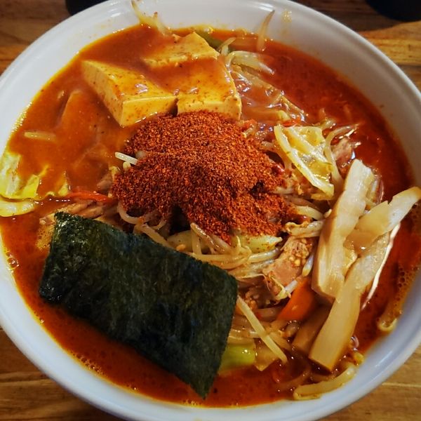 「神辛麻婆タンメン 1500円→0円（クーポン券利用）」@つけ麺 坊主の写真