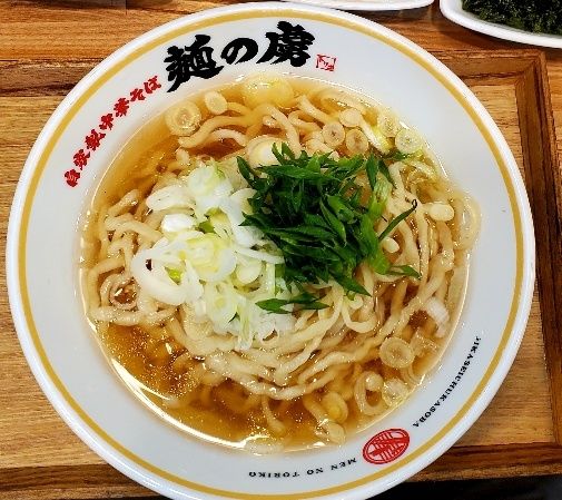 「しお中華そば」@自家製中華そば 麺の虜の写真