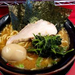 ラーメン 大盛 味玉