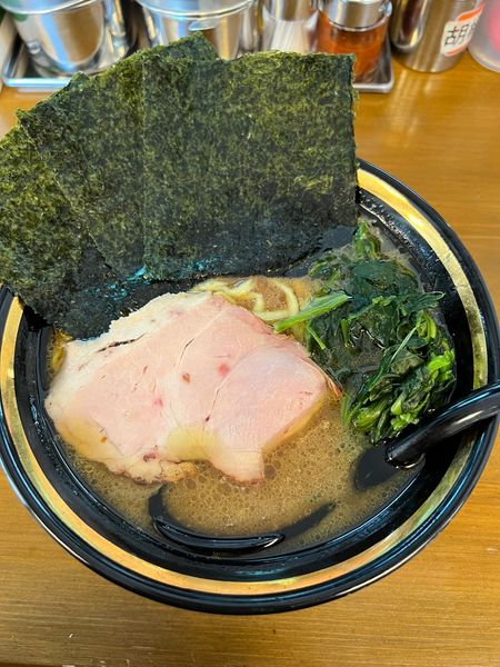 「ラーメン」@ラーメンとむのの写真