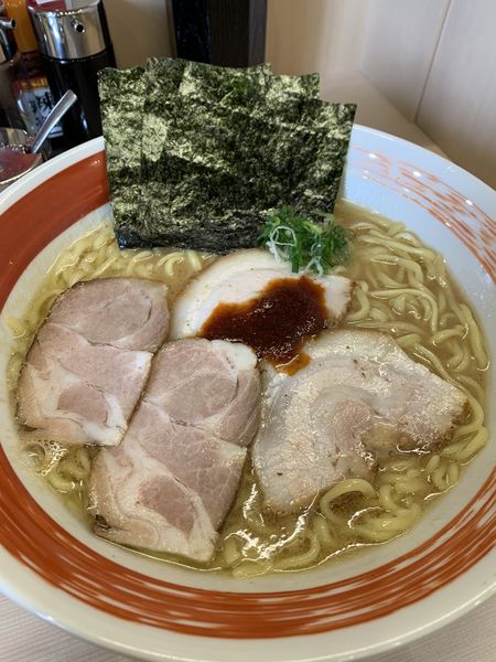 「豚骨醤油ラーメン大 750円」@豚骨醤油ラーメン 赤虎屋 野田店の写真