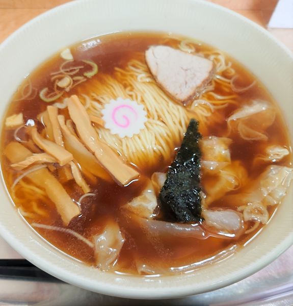 「ワンタン麺　1000円」@一ノ割大勝軒の写真