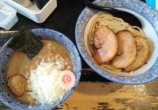 「つけ麺￥900＋バラチャーシュー￥300＋タマネギ￥100」@狼煙 〜NOROSHI〜の写真