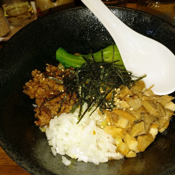 「旨辛まぜそば」@麺屋叶 舟渡店の写真